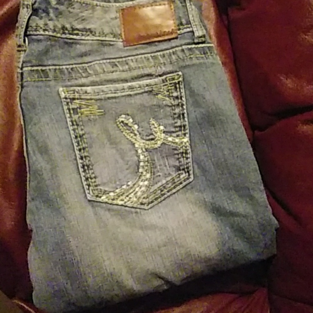 Jeans